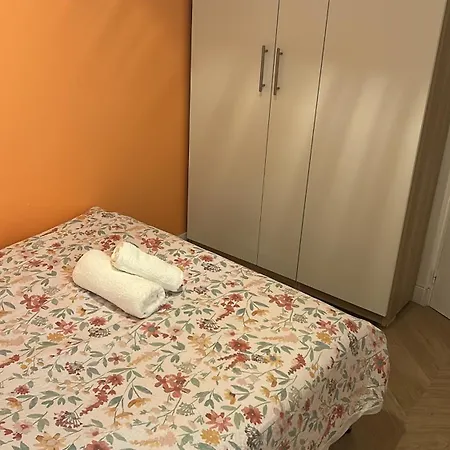 Apartment La Mere Lachaise